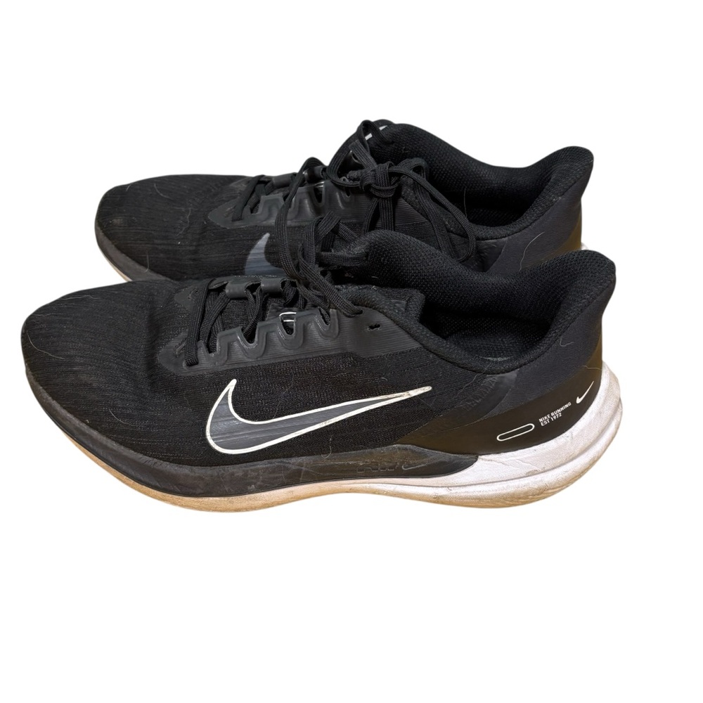 Nike Black and White Athletic Sneakers